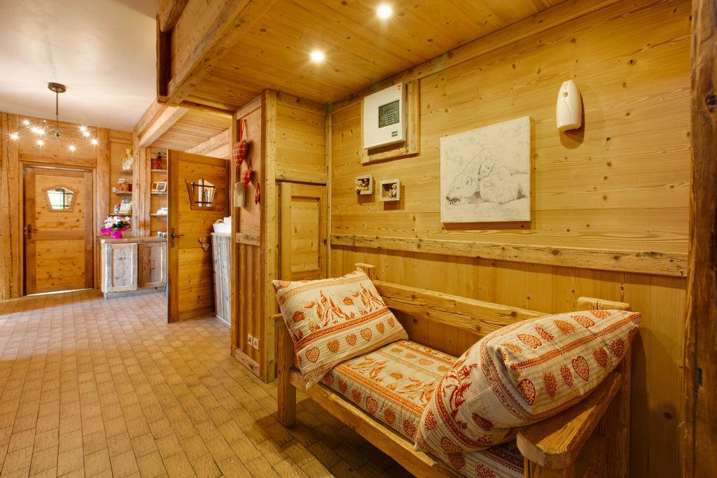 Logis Le Pont De Champ Hotel Beaucroissant Luaran gambar